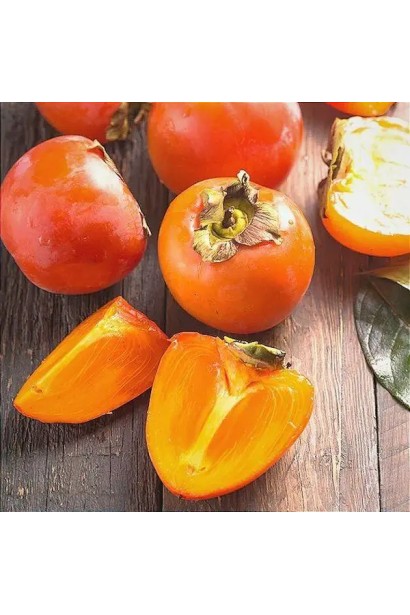 Спелые плоды хурмы Голден Квинн крупным планом